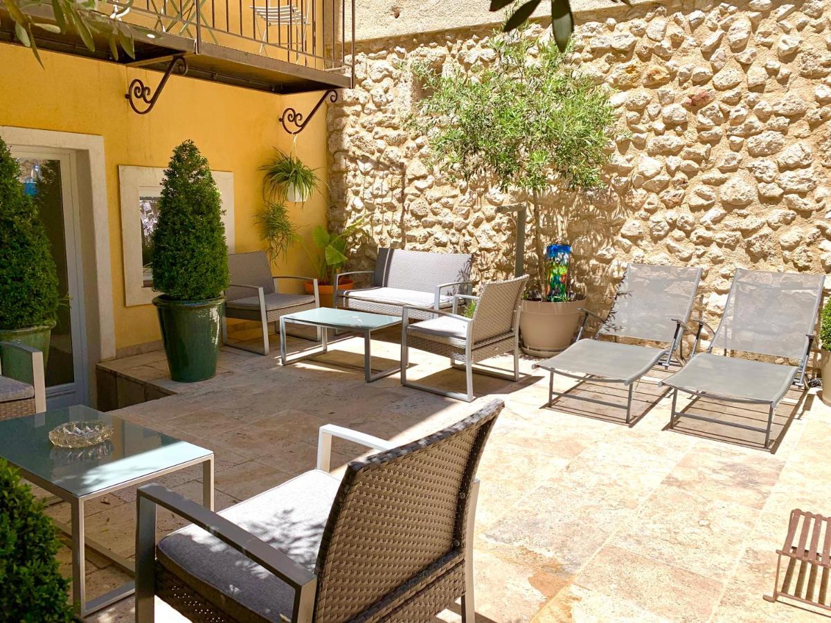 La Maison Du Courtil, Pistache-Chocolat Moustiers-Sainte-Marie Buitenkant foto